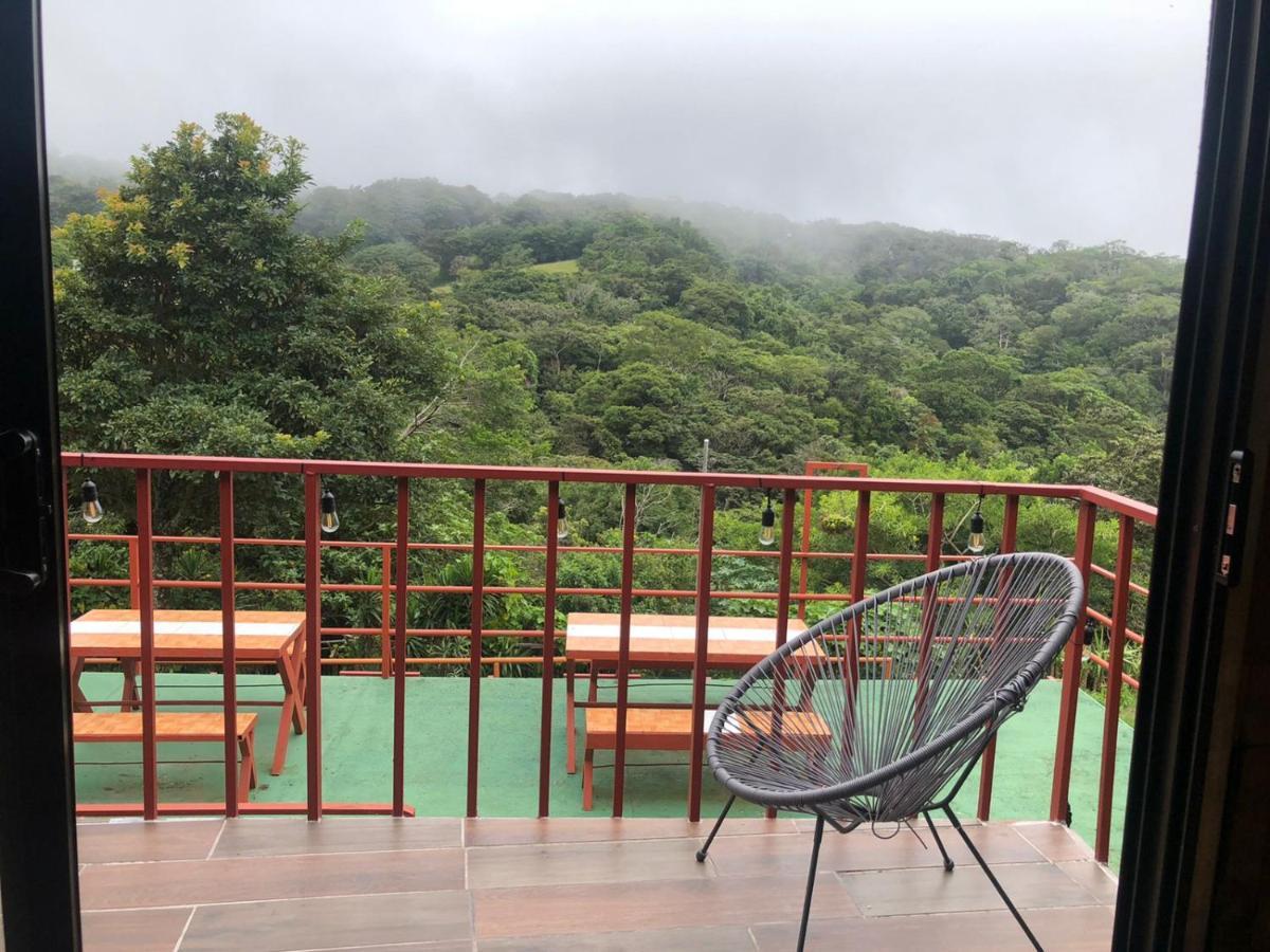 Monteverde Monkey Hostel Extérieur photo