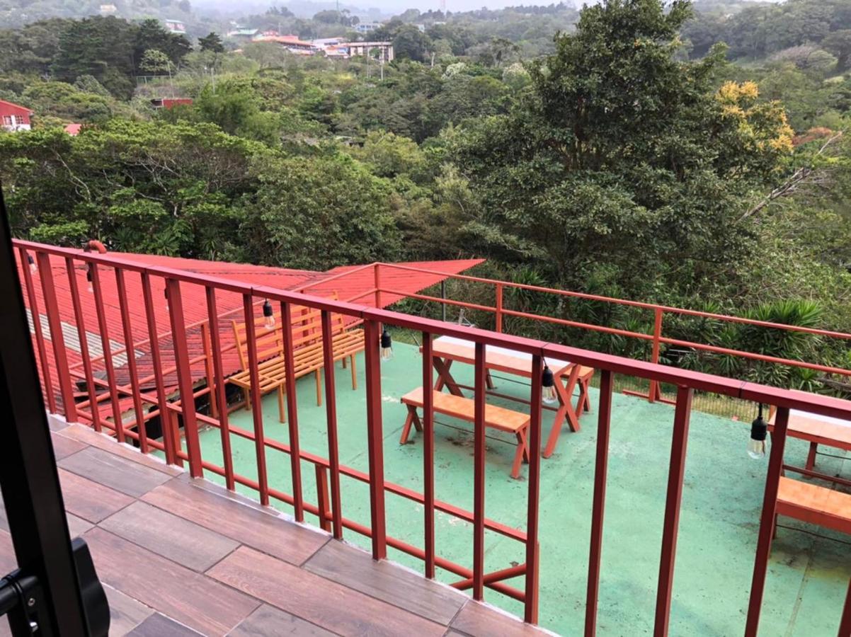Monteverde Monkey Hostel Extérieur photo